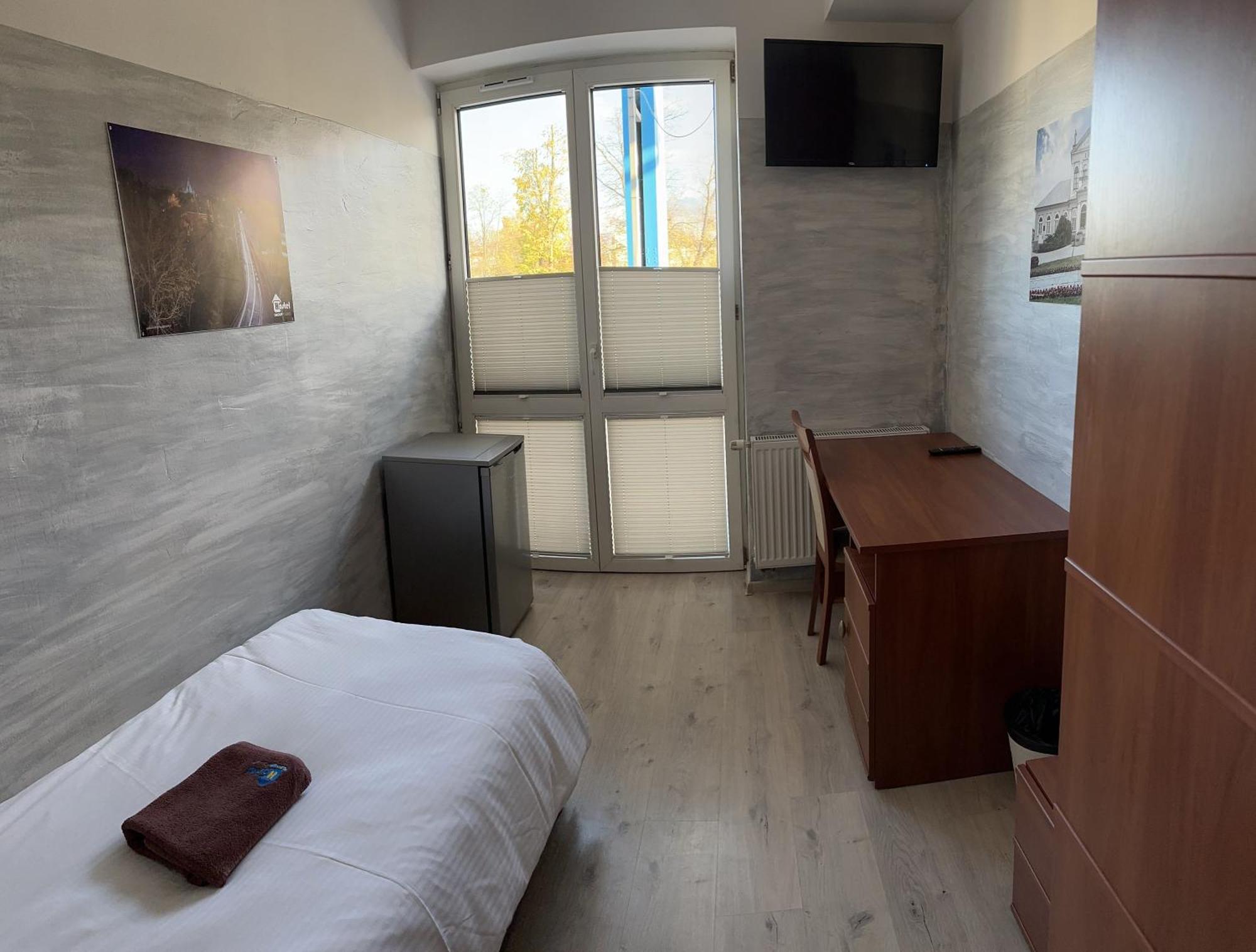 Hostel Радом Экстерьер фото